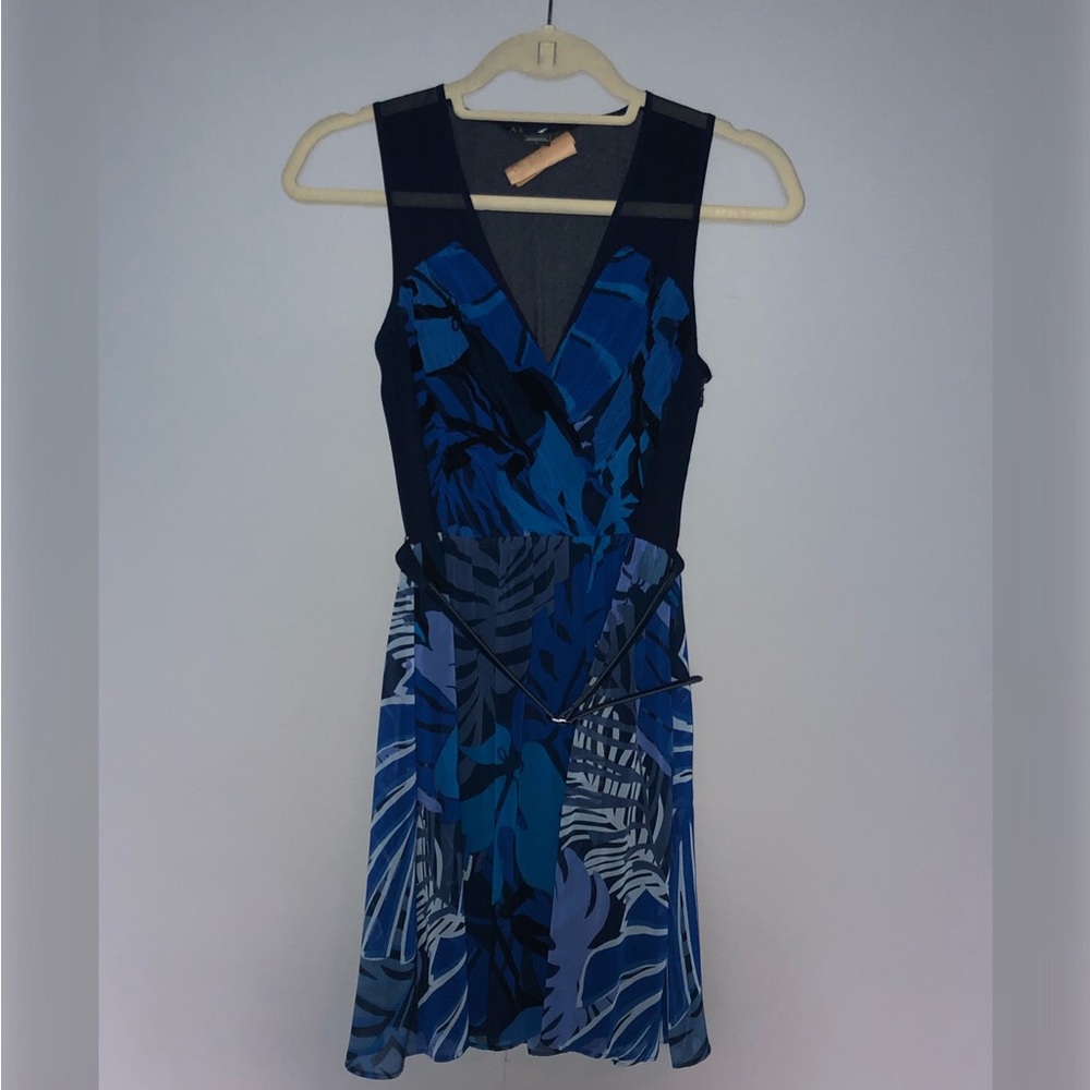 Armani Exchange Size 2 Floral Blue belted dress